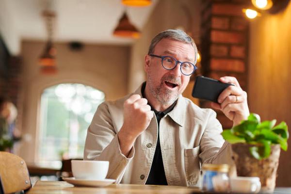 Where Sports Fans Meet Digital Betting Platforms