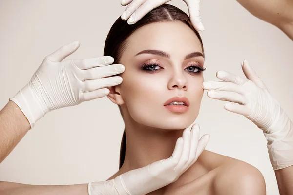 Plastic Surgery Clinics: What Separates the Best From the Worst