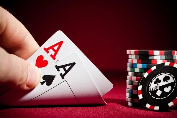 Easy Ways to Improve at Poker Online