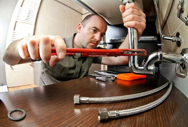 Reliable Plumber Service for Residential and Commercial Properties